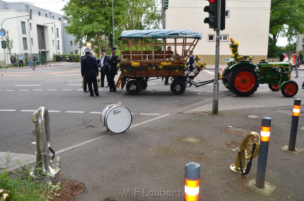 VU Pkw Planwagen Koeln Muelheim Berlinerstr Cottbuserstr P026.JPG - Miklos Laubert